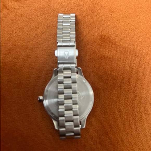 Nixon watch